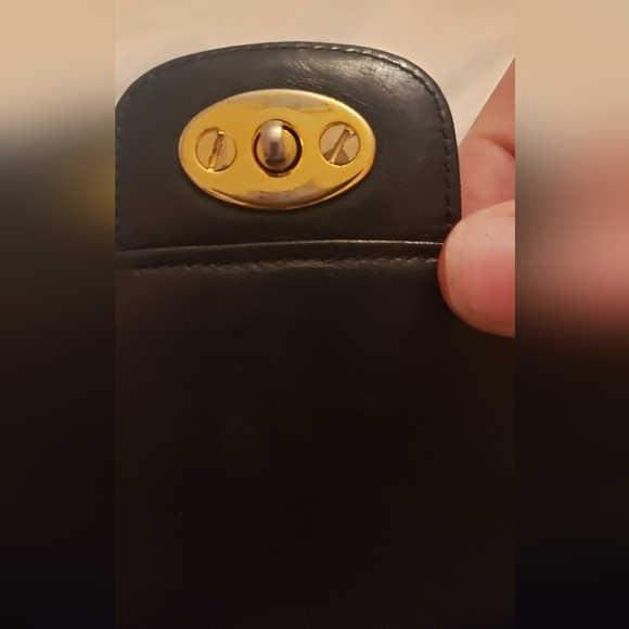 BALLY Quilted Chain Shoulder Bag Lambskin leather Black - Picture 10 of 13